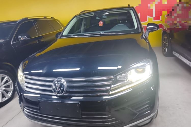 Used Volkswagen Touareg 2017 3.0 TSI Start Edition Front