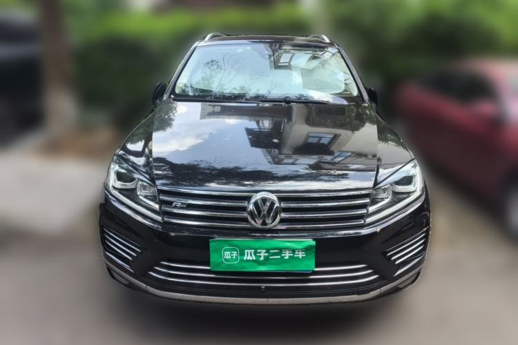 Used Volkswagen Touareg 2017 3.0 TSI R-Line Peak Edition Front