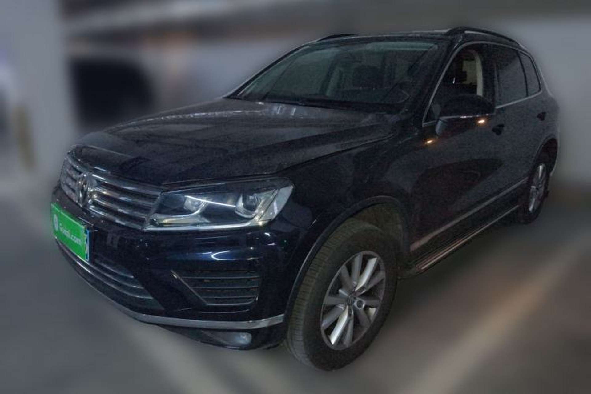Used Volkswagen Touareg 2017 3.0 TSI Touareg Model Front Left 45 Deg