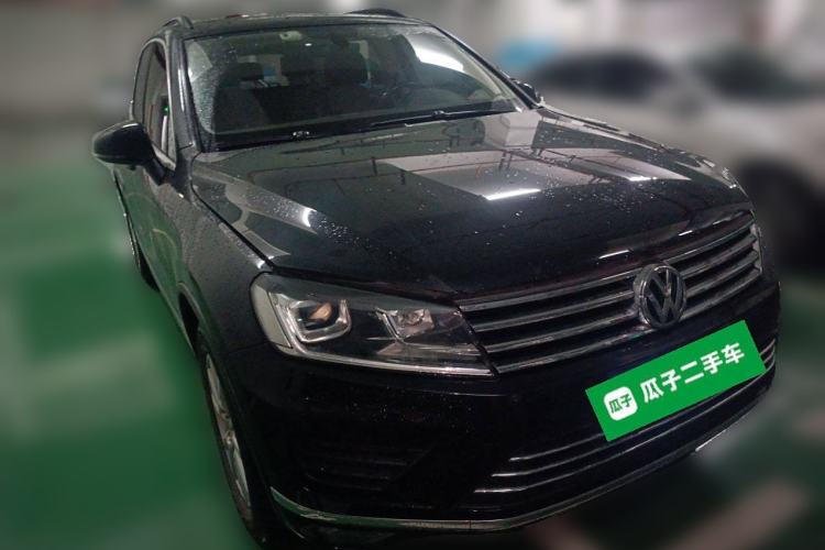 Used Volkswagen Touareg 2017 3.0 TSI Touareg Model Front Right 45 Deg