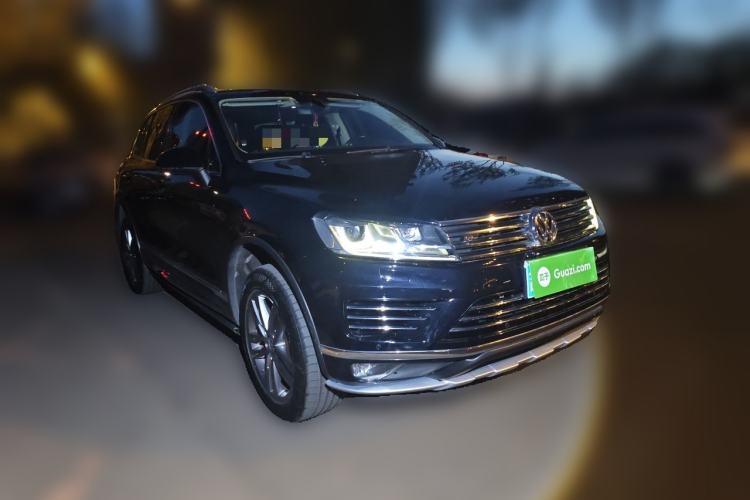 Used Volkswagen Touareg 2017 3.0 TSI Touareg Edition Front Right 45 Deg