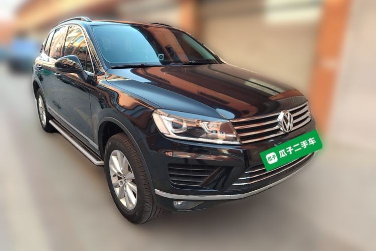 Used Volkswagen Touareg 2017 3.0 TSI Touareg Model Front Right 45 Deg
