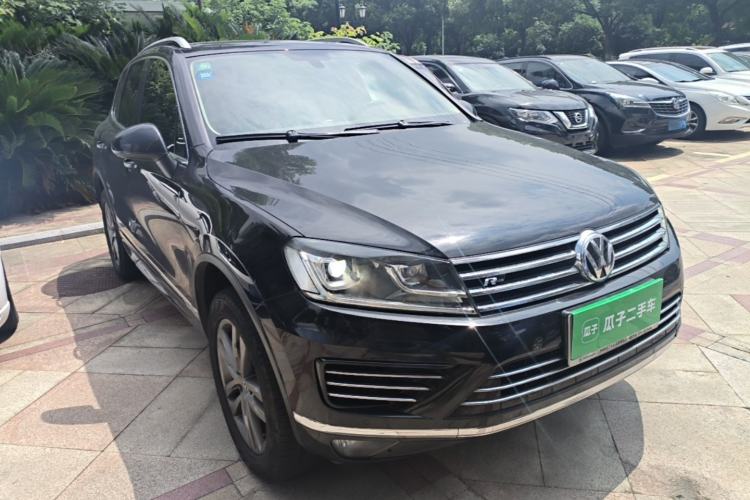 Used Volkswagen Touareg 2017 3.0 TSI Touareg Edition Front Right 45 Deg