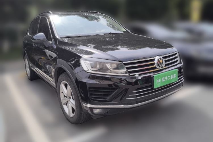Used Volkswagen Touareg 2017 3.0 TSI Touareg Edition Front Right 45 Deg