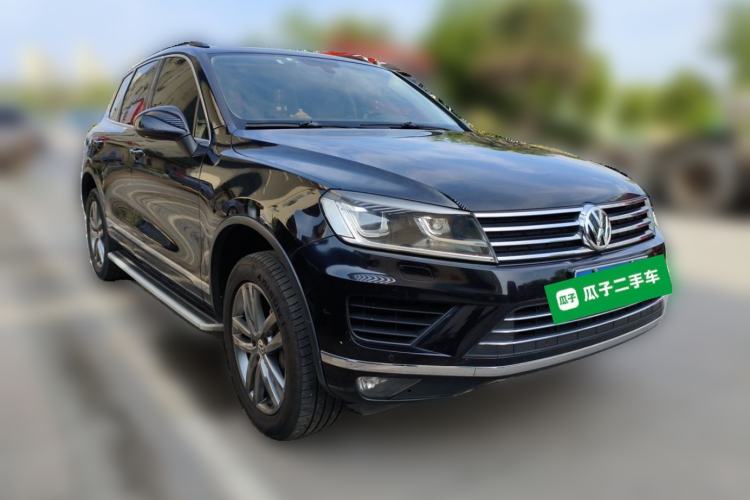 Used Volkswagen Touareg 2017 3.0 TSI Touareg Edition Front Right 45 Deg