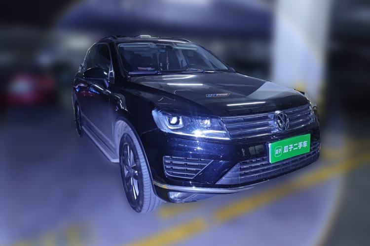 Used Volkswagen Touareg 2017 3.0 TSI Touareg Edition Front Right 45 Deg