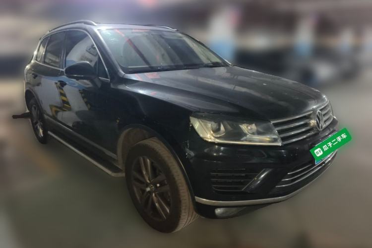 Used Volkswagen Touareg 2017 3.0 TSI Touareg Edition Front Right 45 Deg
