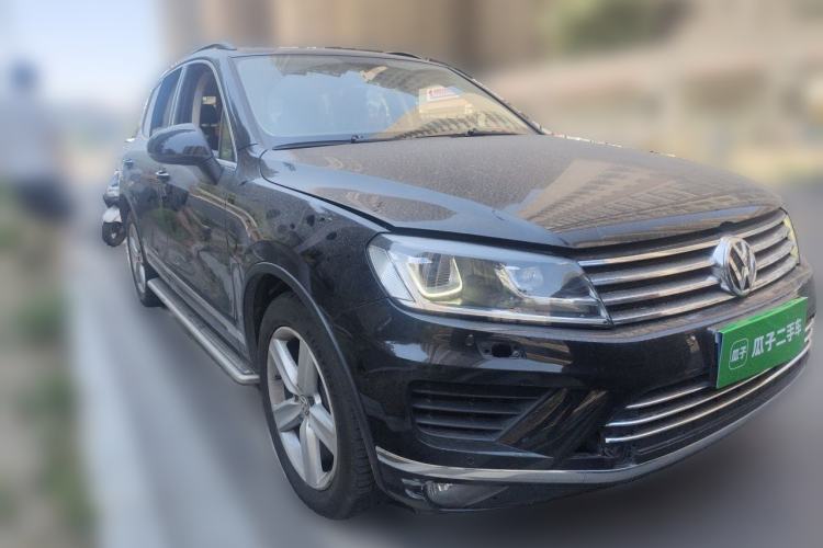 Used Volkswagen Touareg 2017 3.0 TSI Touareg Edition Front Right 45 Deg