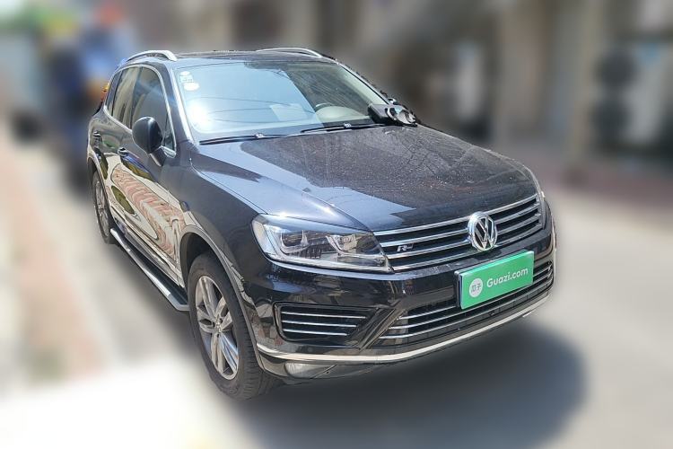 Used Volkswagen Touareg 2017 3.0 TSI Touareg Edition Front Right 45 Deg