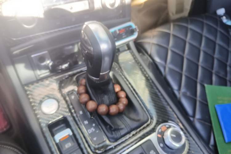Used Volkswagen Touareg 2017 3.0 TSI Expedition Edition Gear Lever