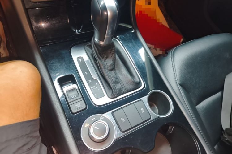 Used Volkswagen Touareg 2017 3.0 TSI Start Edition Gear Lever