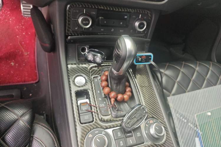 Used Volkswagen Touareg 2017 3.0 TSI Expedition Edition Gear Lever