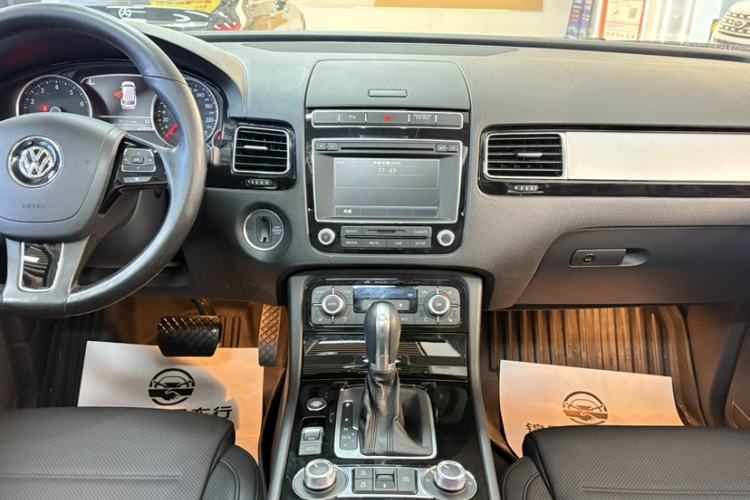 Used Volkswagen Touareg 2017 3.0 TSI Touareg Model Headliner