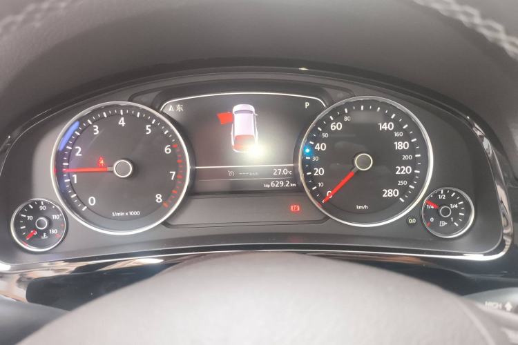 Used Volkswagen Touareg 2017 3.0 TSI Touareg Edition Instrument Cluster