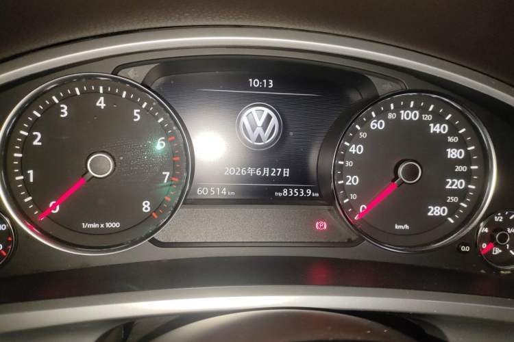 Used Volkswagen Touareg 2017 3.0 TSI Yuyue Model Instrument Cluster