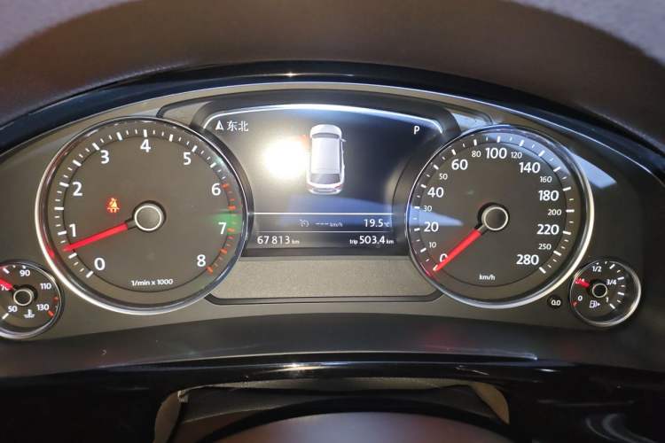 Used Volkswagen Touareg 2017 3.0 TSI Touareg Edition Instrument Cluster
