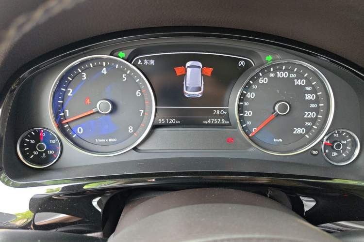 Used Volkswagen Touareg 2017 3.0 TSI Touareg Edition Instrument Cluster
