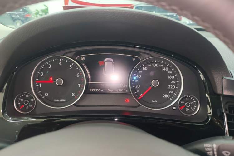 Used Volkswagen Touareg 2017 3.0 TSI Touareg Model Instrument Cluster