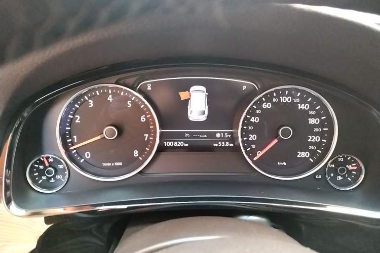 Used Volkswagen Touareg 2017 3.0 TSI Touareg Model Instrument Cluster