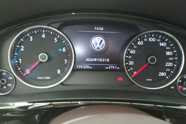 Used Volkswagen Touareg 2017 3.0 TSI Touareg Edition Instrument Cluster