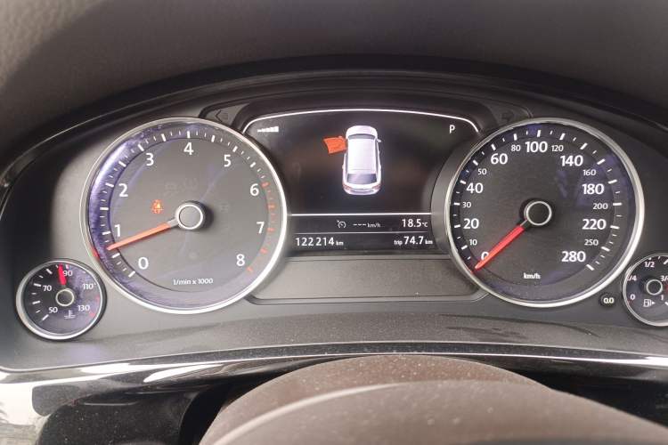 Used Volkswagen Touareg 2017 3.0 TSI Touareg Edition Instrument Cluster
