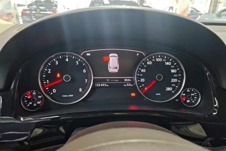 Used Volkswagen Touareg 2017 3.0 TSI Touareg Model Instrument Cluster