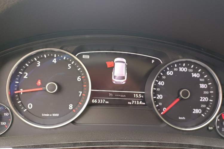 Used Volkswagen Touareg 2017 3.0 TSI Touareg Edition Instrument Cluster
