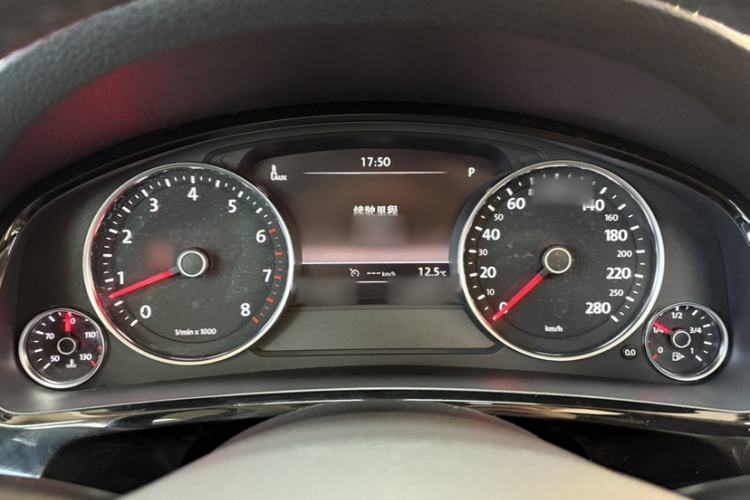 Used Volkswagen Touareg 2017 3.0 TSI Touareg Model Instrument Cluster