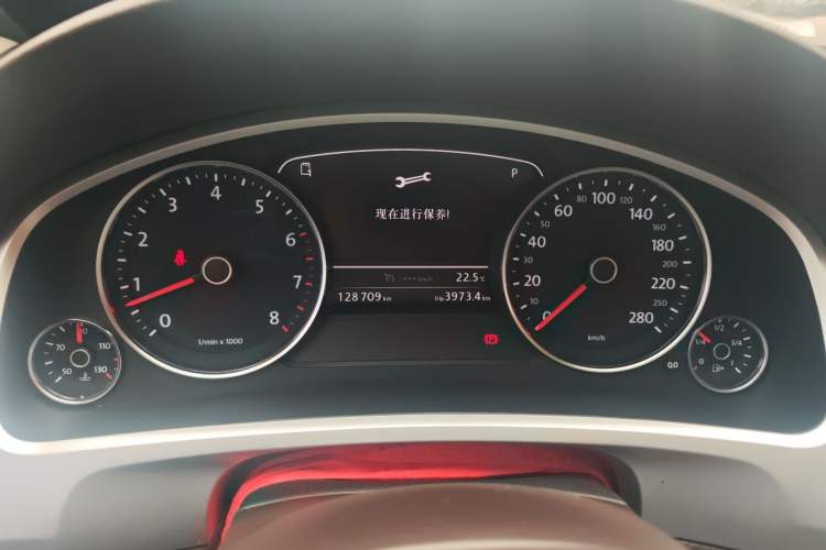 Used Volkswagen Touareg 2017 3.0 TSI Touareg Edition Instrument Cluster