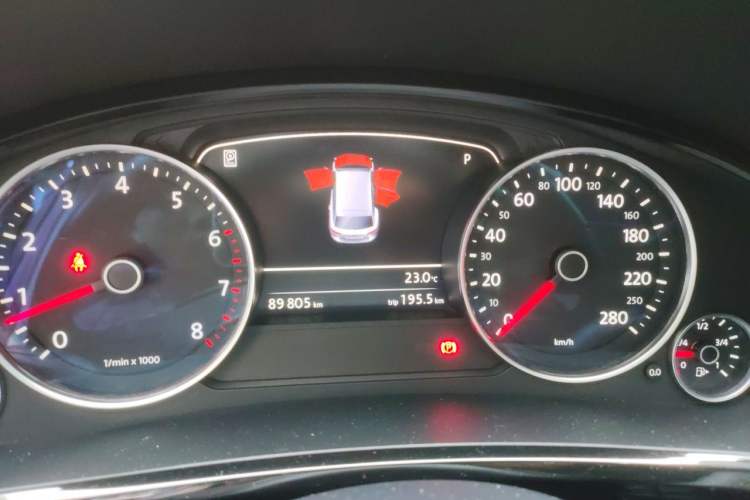 Used Volkswagen Touareg 2017 3.0 TSI Touareg Model Instrument Cluster