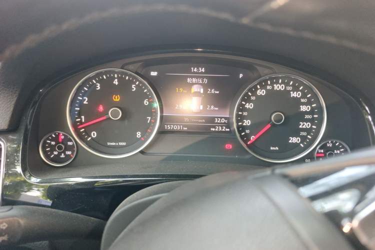 Used Volkswagen Touareg 2017 3.0 TSI Touareg Model Instrument Cluster