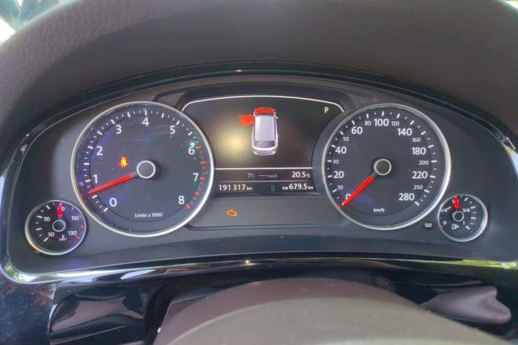 Used Volkswagen Touareg 2017 3.0 TSI Touareg Model Instrument Cluster