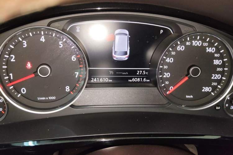 Used Volkswagen Touareg 2017 3.0 TSI Touareg Model Instrument Cluster