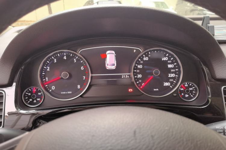 Used Volkswagen Touareg 2017 3.0 TSI Touareg Model Instrument Cluster