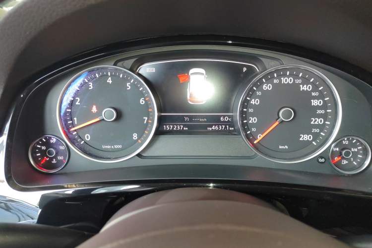 Used Volkswagen Touareg 2017 3.0 TSI Touareg Model Instrument Cluster