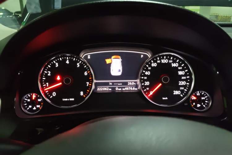 Used Volkswagen Touareg 2017 3.0 TSI Touareg Model Instrument Cluster