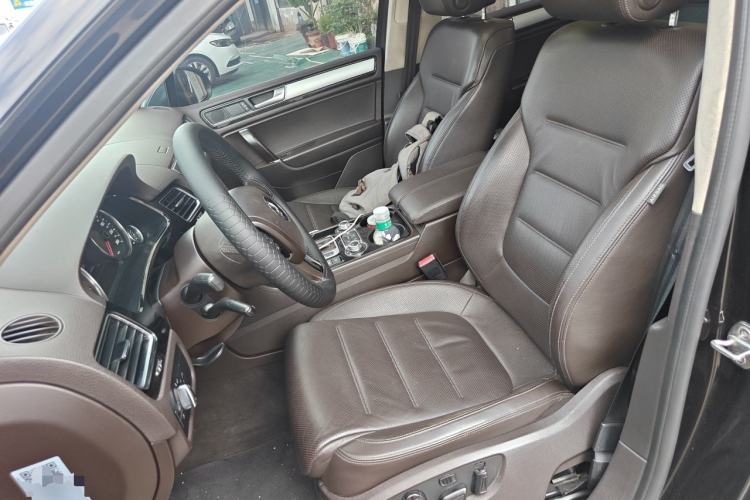 Used Volkswagen Touareg 2017 3.0 TSI Touareg Edition Left Front Seat