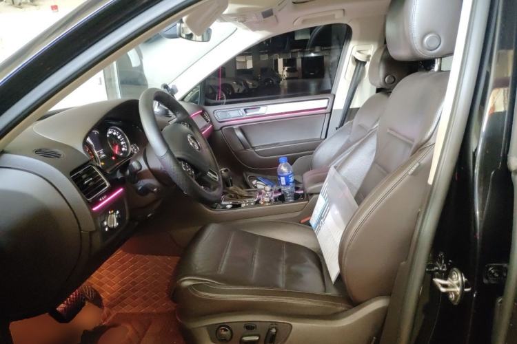 Used Volkswagen Touareg 2017 3.0 TSI Touareg Edition Left Front Seat
