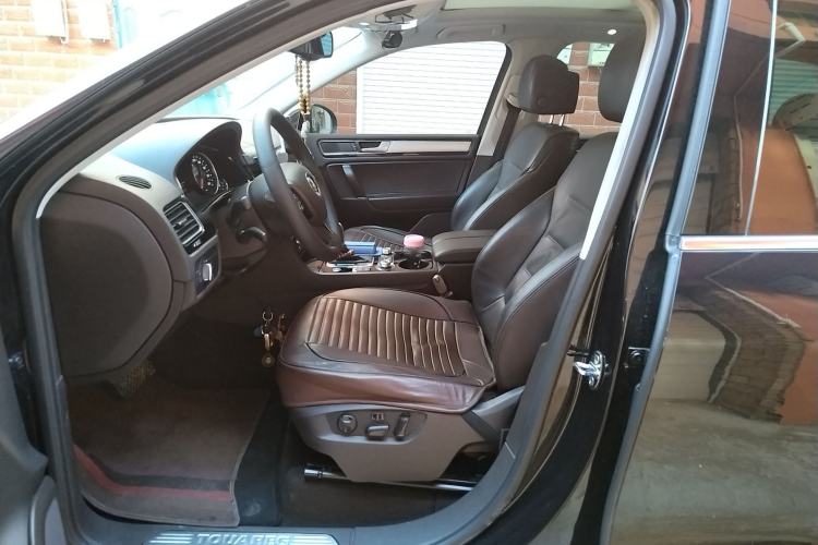 Used Volkswagen Touareg 2017 3.0 TSI Touareg Model Left Front Seat