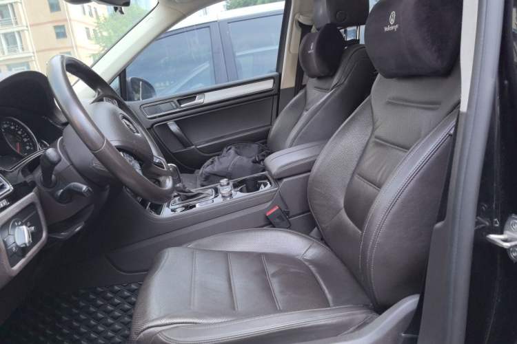 Used Volkswagen Touareg 2017 3.0 TSI Touareg Edition Left Front Seat