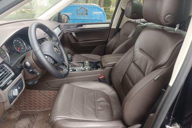 Used Volkswagen Touareg 2017 3.0 TSI Touareg Edition Left Front Seat