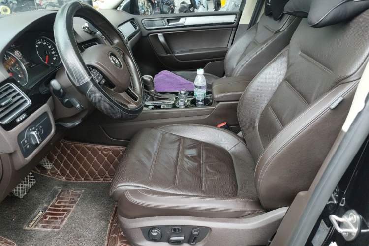 Used Volkswagen Touareg 2017 3.0 TSI Touareg Edition Left Front Seat