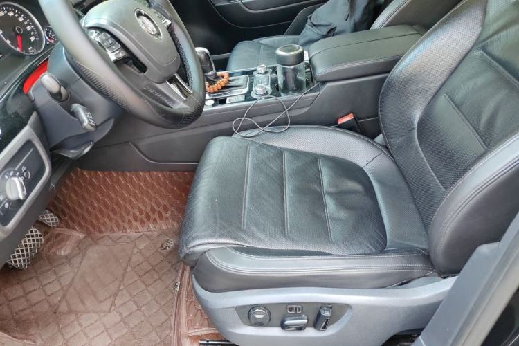 Used Volkswagen Touareg 2017 3.0 TSI Touareg Model Left Front Seat