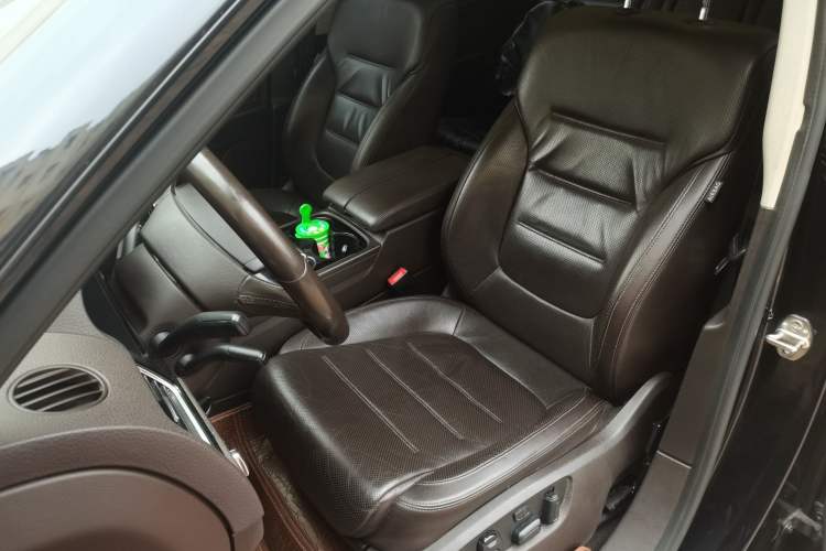 Used Volkswagen Touareg 2017 3.0 TSI Touareg Edition Left Front Seat