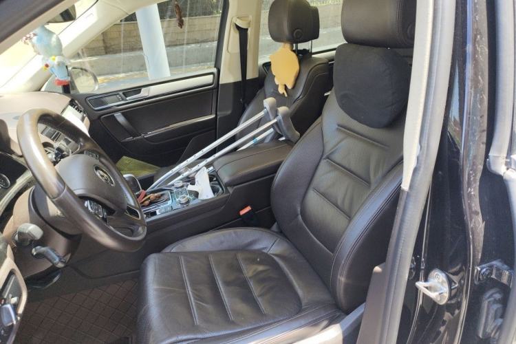 Used Volkswagen Touareg 2017 3.0 TSI Touareg Edition Left Front Seat