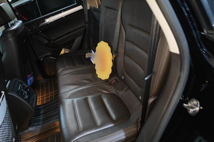 Used Volkswagen Touareg 2017 3.0 TSI Touareg Model Left Rear Seat