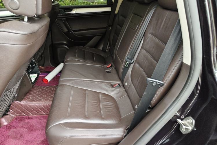 Used Volkswagen Touareg 2017 3.0 TSI Touareg Edition Left Rear Seat