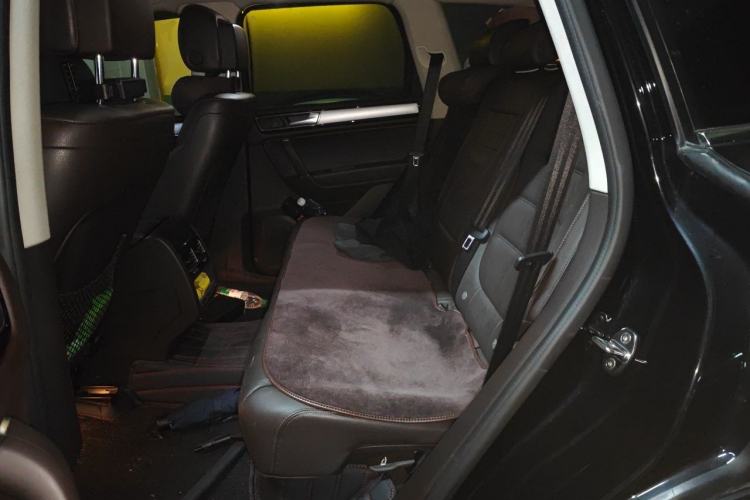 Used Volkswagen Touareg 2017 3.0 TSI Touareg Model Left Rear Seat