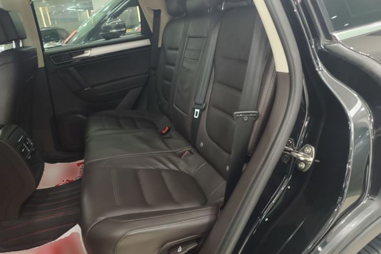 Used Volkswagen Touareg 2017 3.0 TSI Touareg Model Left Rear Seat