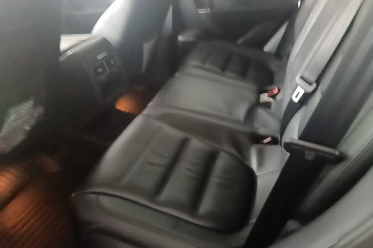 Used Volkswagen Touareg 2017 3.0 TSI Touareg Model Left Rear Seat